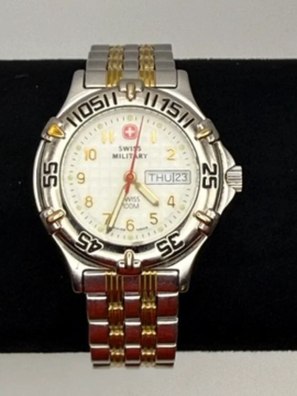 Vintage Swiss Military Ladies Watch  The Genuine Diver 100M Gold Silver Working